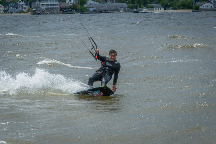 Green Hat Kiteboarding-Collection Recent Price Drop Waterwear-Man Kiting Wearing a St-Jacques Wetsuit