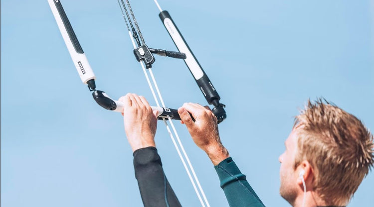 Green Hat Kiteboarding-Clearance Kiteboarding Control Bar Collection-Core Sensor 4 Control Bar
