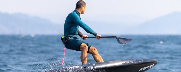 Green Hat Kiteboarding-Collection-Foiling-SUP Paddles/Covers-Man Foiling with Quickblade Ono Ava SUP Paddle