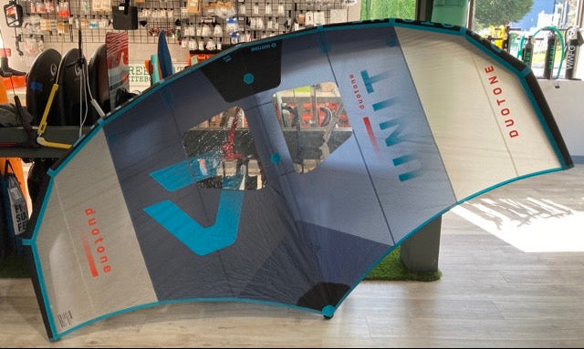 Load image into Gallery viewer, Green Hat Kiteboarding- Duotone Unit 3.3m USED- Top view