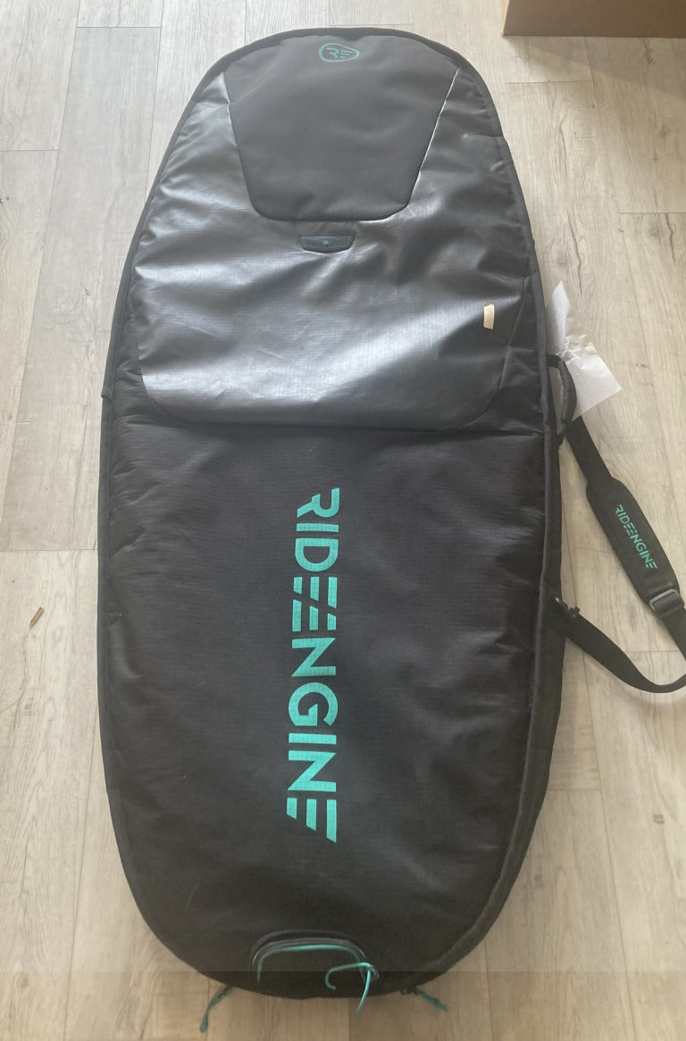 Load image into Gallery viewer, Green Hat Kiteboarding-2024 Appletree Jazz 4'9 USED-Top View Of Ride Engine Board Bag