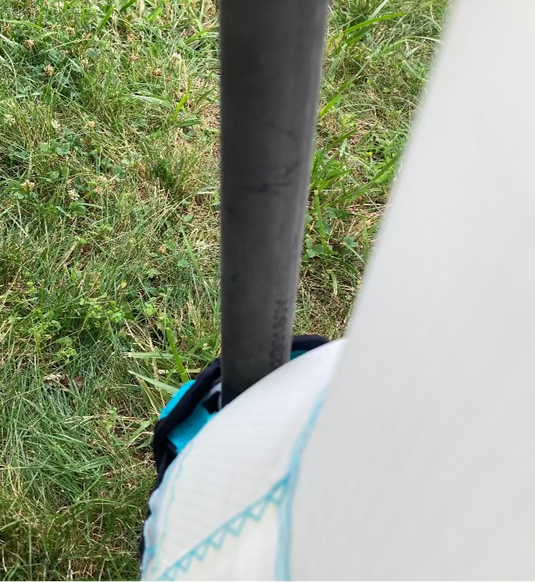 Green Hat Kiteboarding-2024 6m Duotone Slick Concept Blue-USED-Boom Close Up Near Trailing Edge