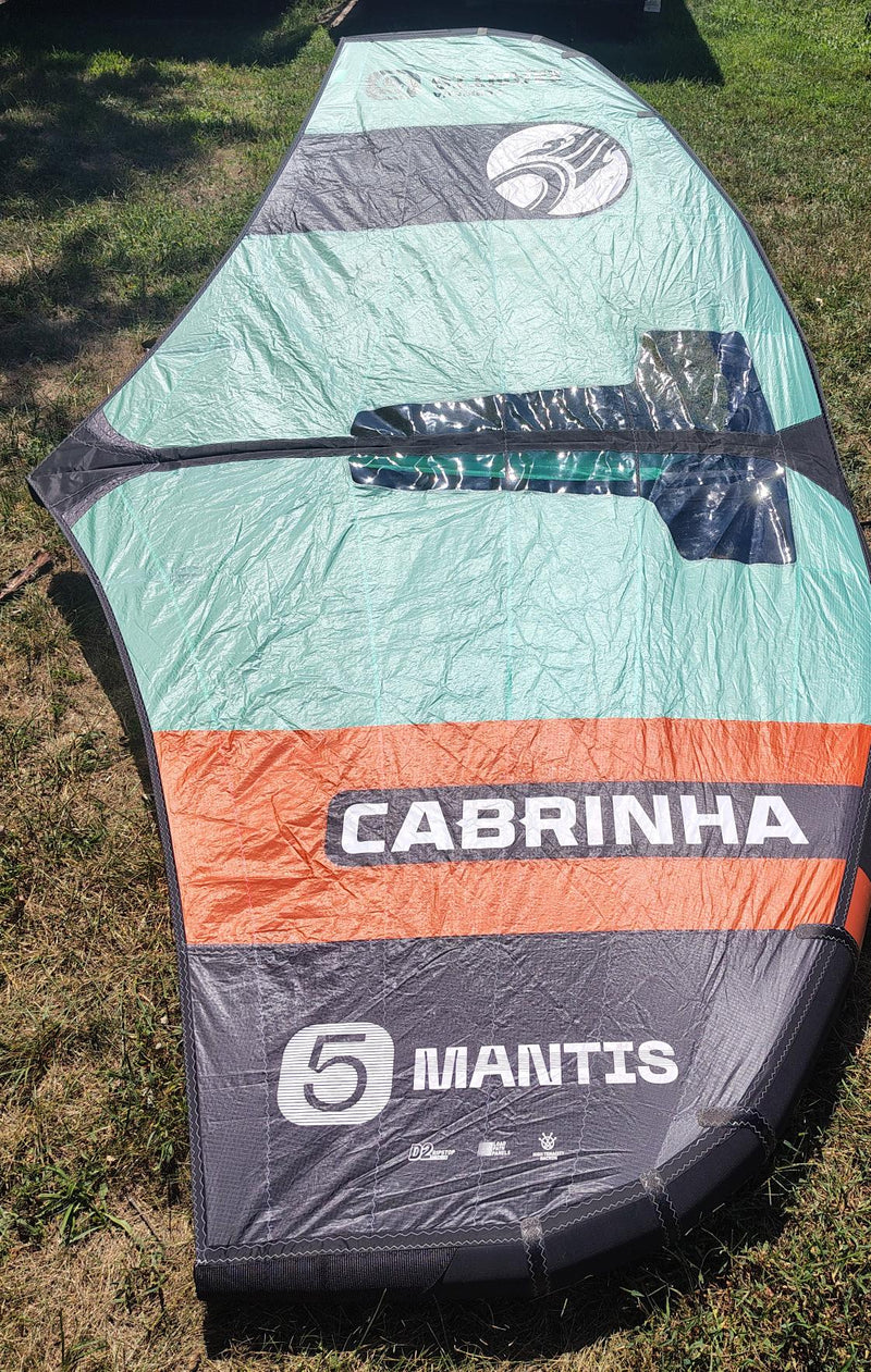 Load image into Gallery viewer, Green Hat Kiteboarding-2025 Cabrinha Mantis USED-Top Right Wing Tip View