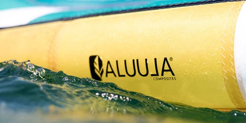 Load image into Gallery viewer, Green Hat Kiteboarding-2026 Cabrinha Mantis APEX-Aluula Gold Frame Close Up