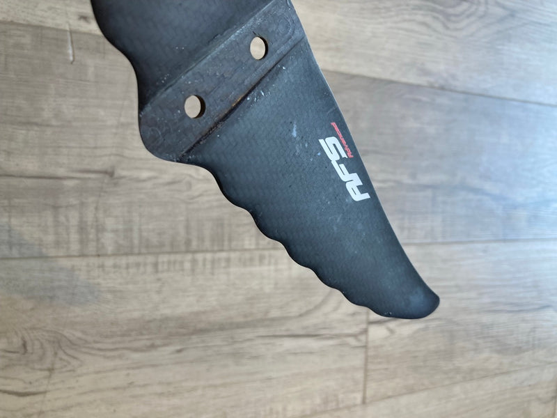 Load image into Gallery viewer, Green Hat Kiteboarding-AFS Silk Stab USED-Black 142 Stab with 'AFS' branding on a wooden surface-Leading Edge View Left Wing Tip Top
