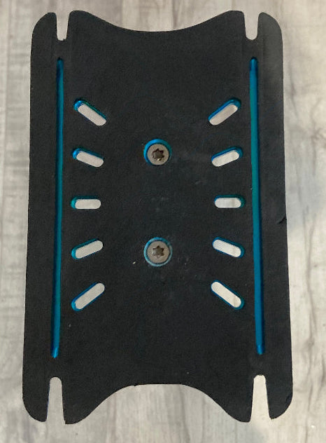 Load image into Gallery viewer, Green Hat Kiteboarding-F-One V3 Alu Mast Kit-Bottom of Mast Plate