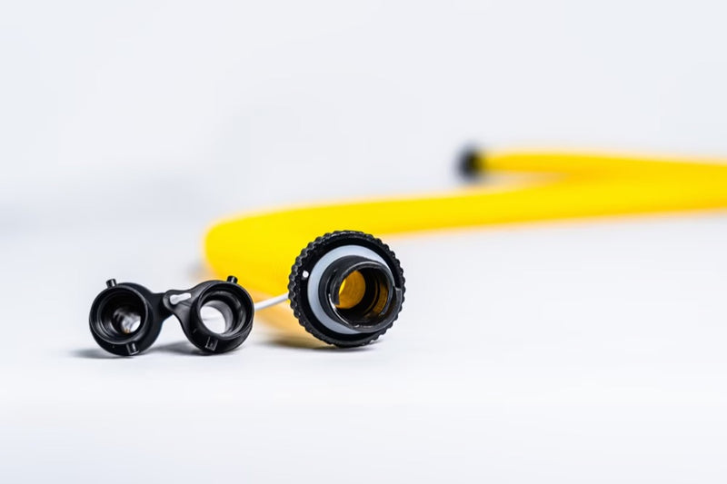Load image into Gallery viewer, Green Hat Kiteboarding-CORE 3.0 Kite Pump-Close Up View of Hose Nozzles