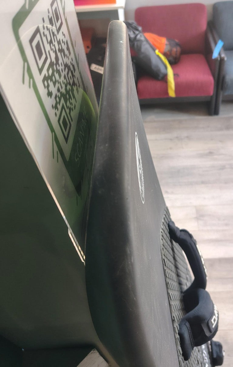 Load image into Gallery viewer, Green Hat Kiteboarding-Cabrinha AV8 Complete Foil Setup-AV8 Carbon Foilboard Right Nose View