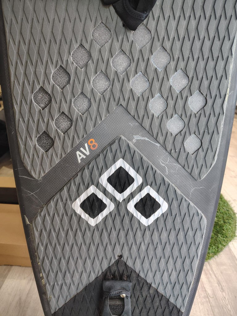 Load image into Gallery viewer, Green Hat Kiteboarding-Cabrinha AV8 Complete Foil Setup-AV8 Carbon Foilboard Deck Pad and Scratches Close Up View