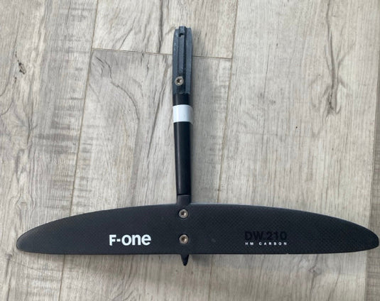 Green Hat Kiteboarding-F-One DW 210 HM Carbon Monobloc Tail USED-Bottom View