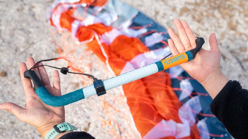 Load image into Gallery viewer, Flysurfer Pow Parawing Control Bar Close Up