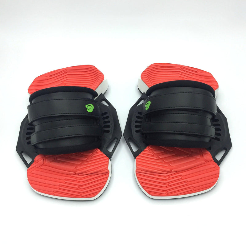 Load image into Gallery viewer, Green Hat Kiteboarding Black/Red 2S Bindings