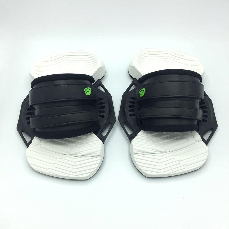 Load image into Gallery viewer, Green Hat Kiteboarding Black/White 2S Bindings