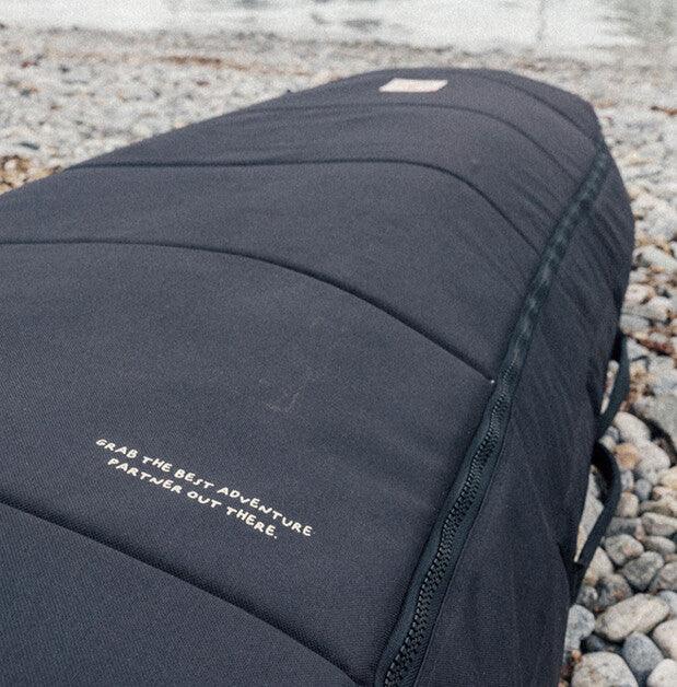 Load image into Gallery viewer, Manera 747 Wheels Kitesurfing Gear Bag