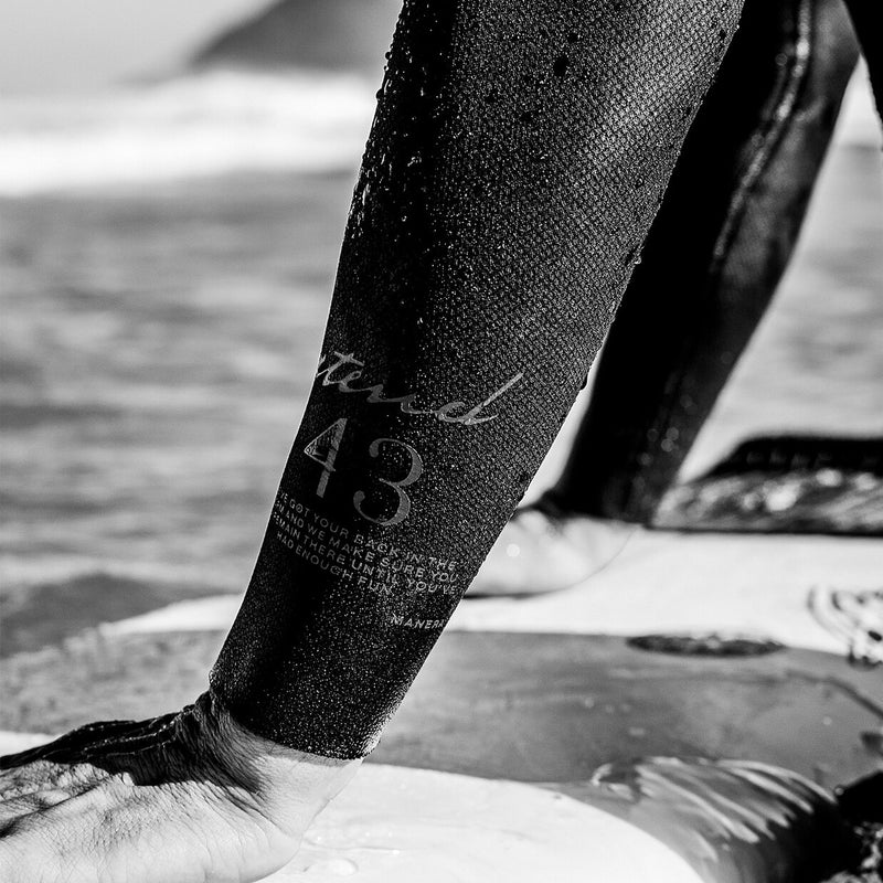 Load image into Gallery viewer, 2026 Manera X10D Front-Zip 4/3 Wetsuit