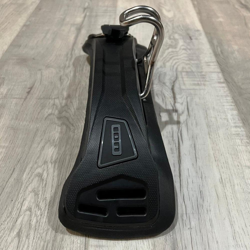 Load image into Gallery viewer, 2020 Ion C-bar Hook Spreader Bar USED