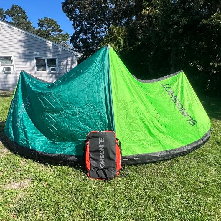 Load image into Gallery viewer, Slingshot Machine LW V2 15m Lightwind Kiteboarding Kite USED