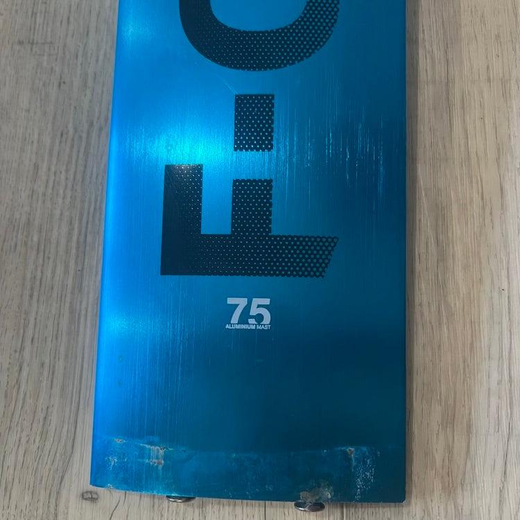 Load image into Gallery viewer, F-One Phantom FCT 1680 Foil with 75cm Alu Mast USED