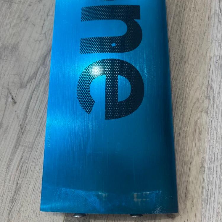 Load image into Gallery viewer, F-One Phantom FCT 1680 Foil with 75cm Aluminum Mast USED