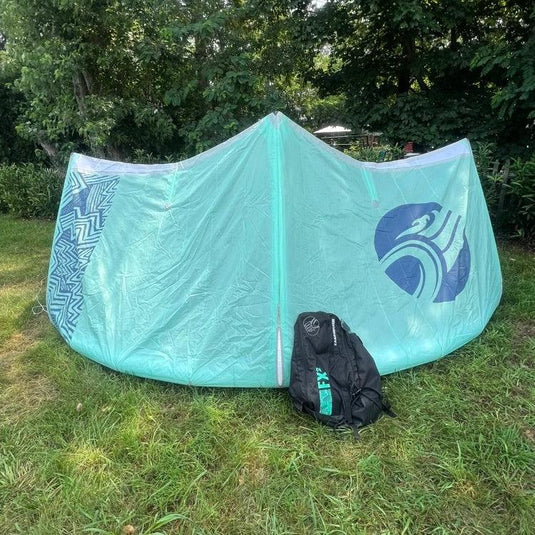 2022 Cabrinha FX2 11m Kiteboarding Kite USED