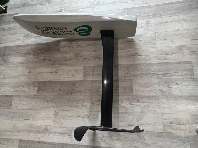 Load image into Gallery viewer, Delta Hydrofoil Package USED