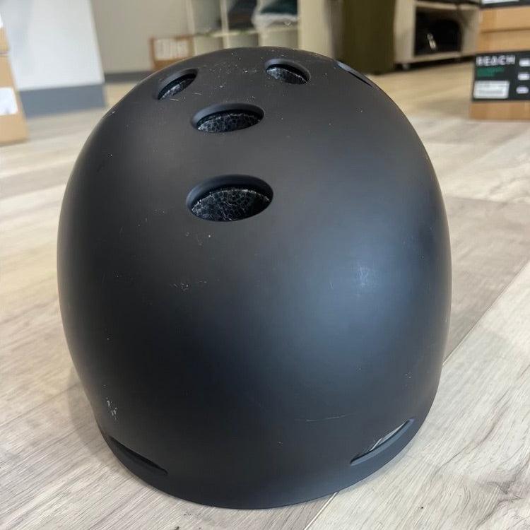 Load image into Gallery viewer, Onewheel Large / X-Large Helmet USED