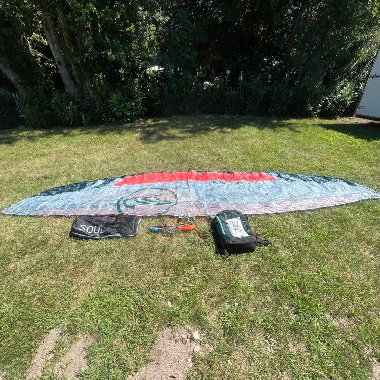 Load image into Gallery viewer, Flysurfer Soul V2 6m Complete Foil Kite USED
