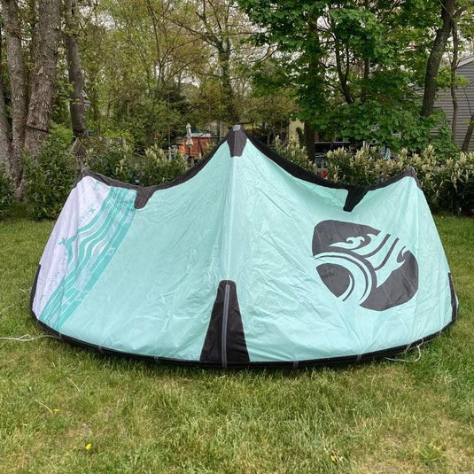Green Hat Kiteboarding-2023 Cabrinha Moto X 9m USED Kite-Leading Edge View Without Bag
