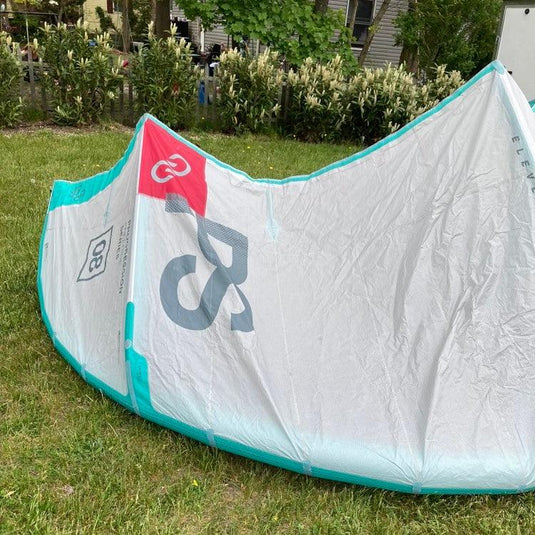 Green Hat Kiteboarding-2022 Eleveight PS V5 8m USED Kite-Leading Edge Front View Left Wing Tip