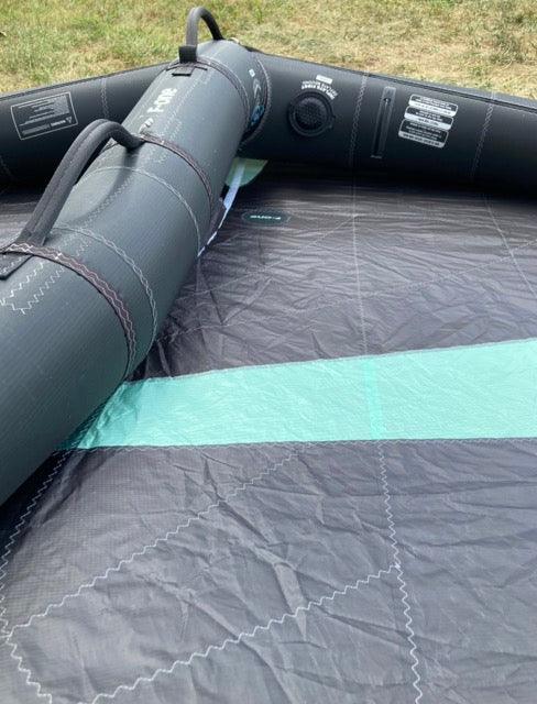 Load image into Gallery viewer, Green Hat Kiteboarding-F-One Strike V3 Wing USED-Strut/Handle Right View