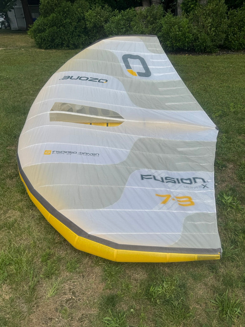Load image into Gallery viewer, Top side of wing canopy