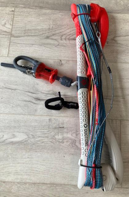 Load image into Gallery viewer, 2022 Duotone Trust Bar S/M Control System USED