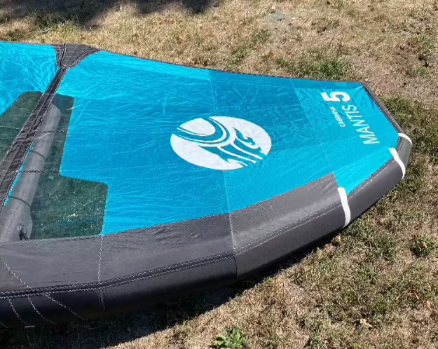 Load image into Gallery viewer, Green Hat Kiteboarding-2024 Cabrinha 04 Mantis Wing 5M USED-Top Leading Edge Left Side View