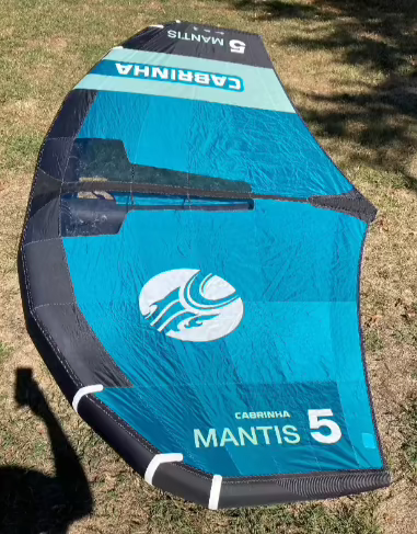 Load image into Gallery viewer, Green Hat Kiteboarding-2024 Cabrinha 04 Mantis Wing 5M USED-Top Right Side View