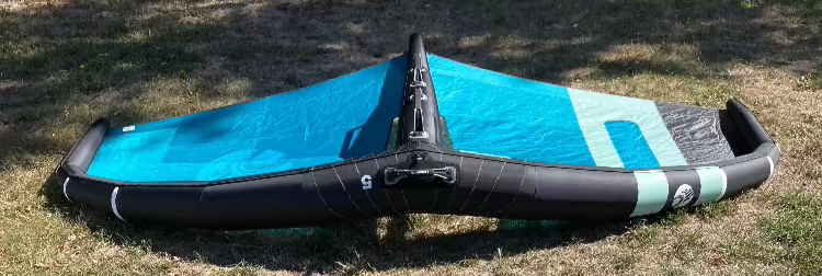 Load image into Gallery viewer, Green Hat Kiteboarding-2024 Cabrinha 04 Mantis Wing 5M USED-Leading Edge View Upside Down