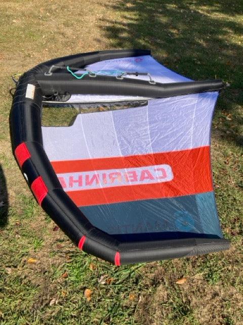 Load image into Gallery viewer, Green Hat Kiteboarding-2024 Cabrinha 04 Mantis Wing 6M USED-Underside Left Wing View