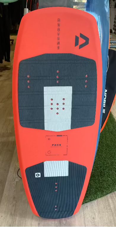 Load image into Gallery viewer, 2024 Duotone Pace Foil Board USED 3'11