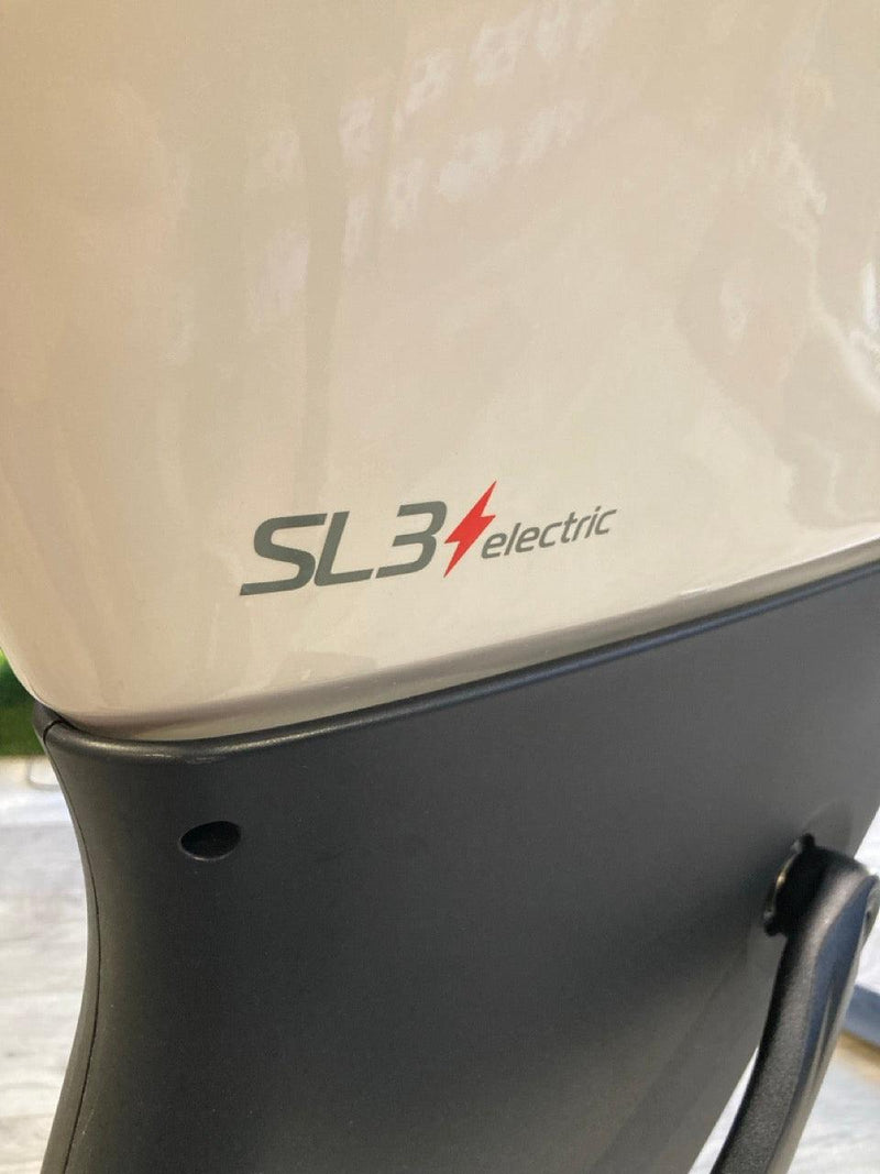Load image into Gallery viewer, Manta5 Hydrofoiler SL3 USED