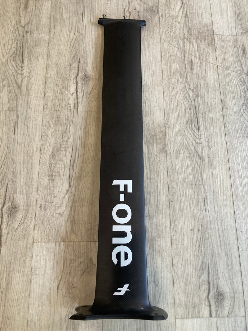 Load image into Gallery viewer, F-One Carbon Mast 16 USED