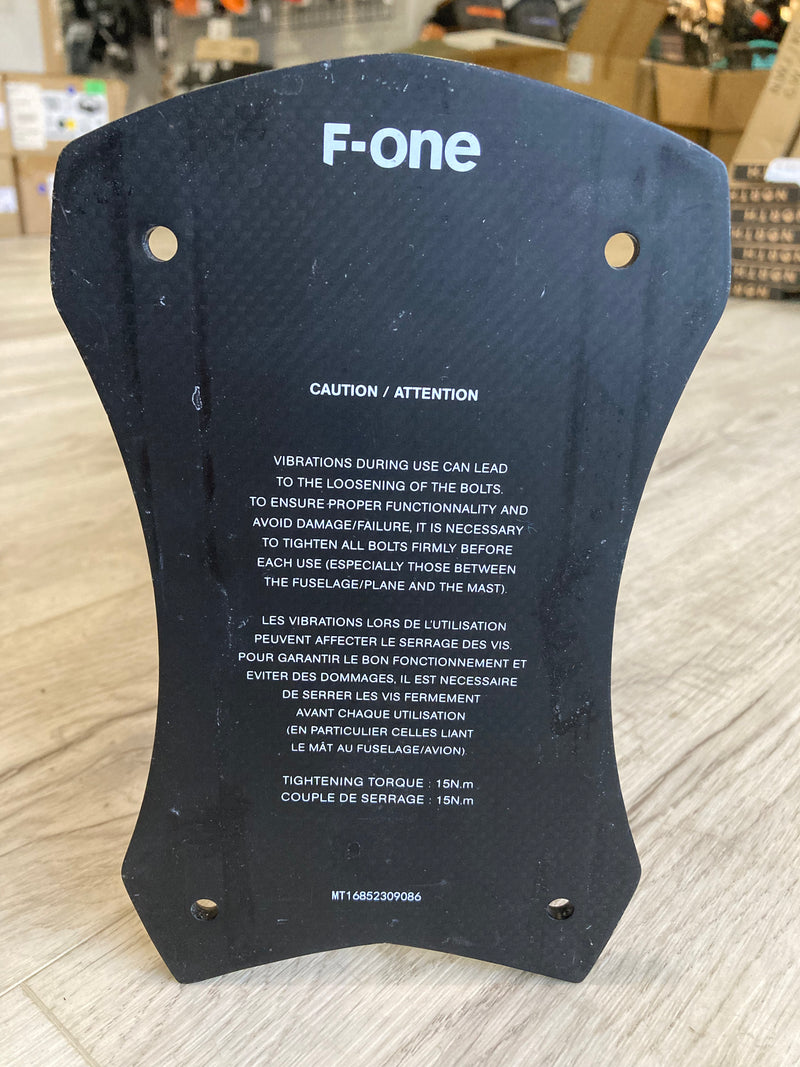 Load image into Gallery viewer, F-One Carbon Mast 16 USED