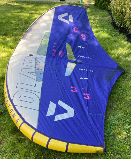 Load image into Gallery viewer, Green Hat Kiteboarding-2025 Duotone Unit D/LAB Wing 5.5M USED-Left Wing Tip Top View