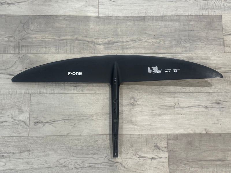 Load image into Gallery viewer, F-One Eagle 890 UHM (T2) Front Wing USED