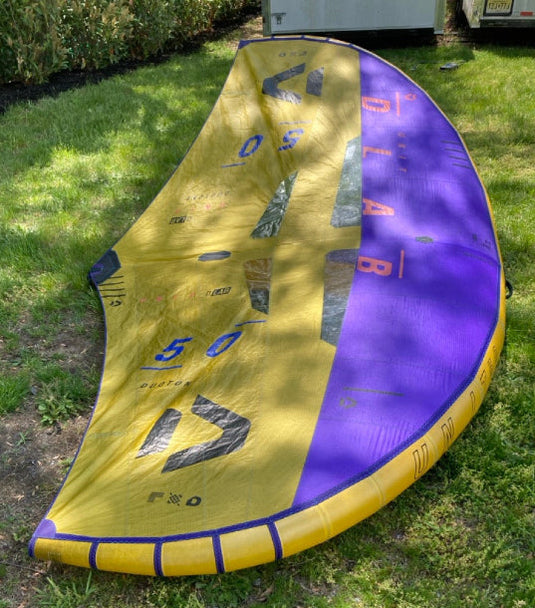 Green Hat Kiteboarding-2024 Duotone Unit D/LAB 5m Wing USED-Top Right Wing Tip View