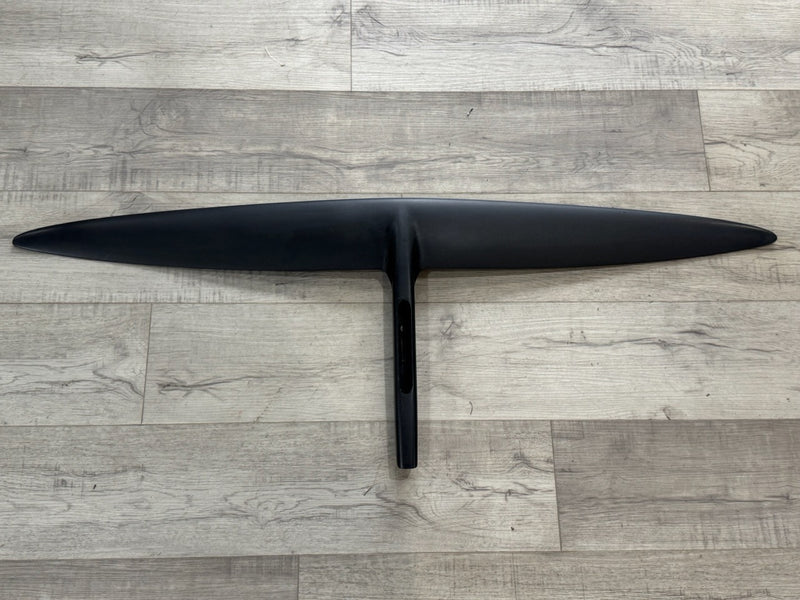 Load image into Gallery viewer, Code 1075R Front Wing USED