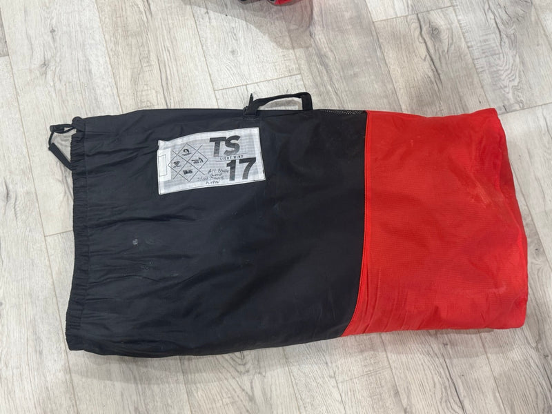 Load image into Gallery viewer, Best TS LW 17m Kite Material USED