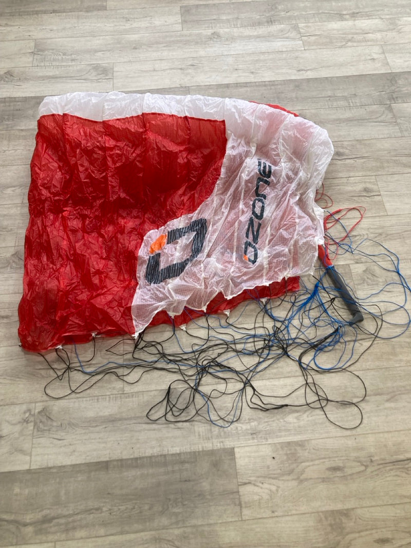 Load image into Gallery viewer, Ozone Pocket Rocket Parawing 3M USED