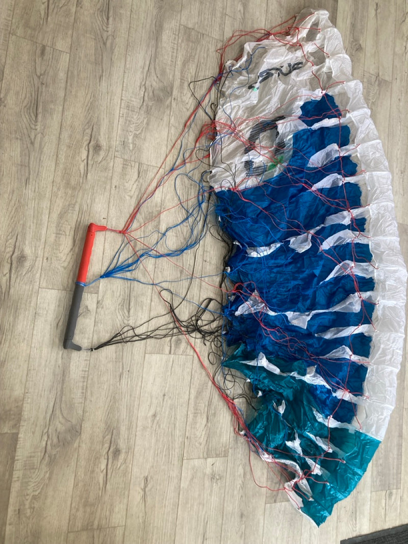 Load image into Gallery viewer, Ozone Pocket Rocket Parawing 3M USED