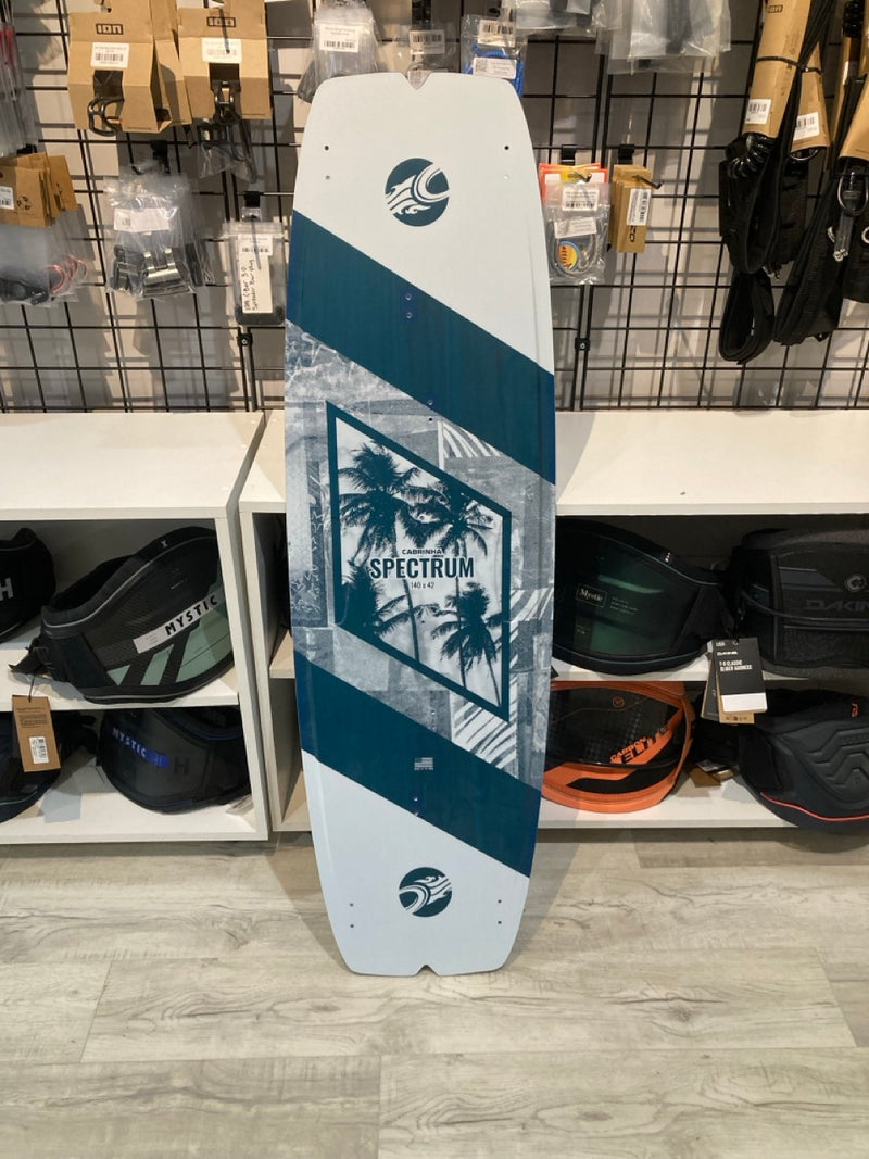 Load image into Gallery viewer, 2022 Cabrinha :02 Spectrum Kiteboard 140 USED