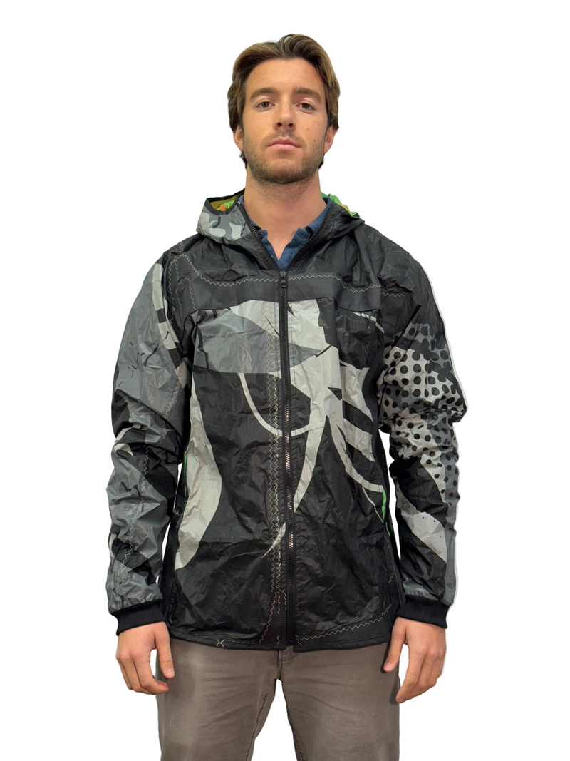 Load image into Gallery viewer, Proeve Recycled Kite Jacket