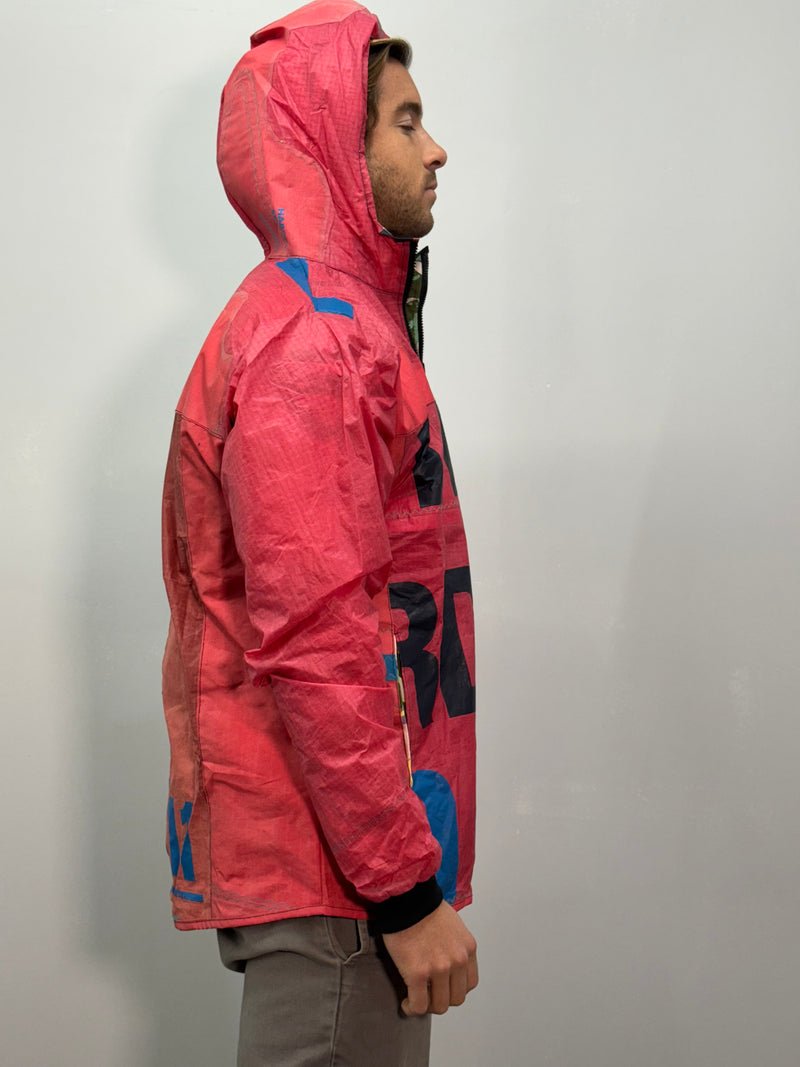 Load image into Gallery viewer, Proeve Recycled Kite Jacket